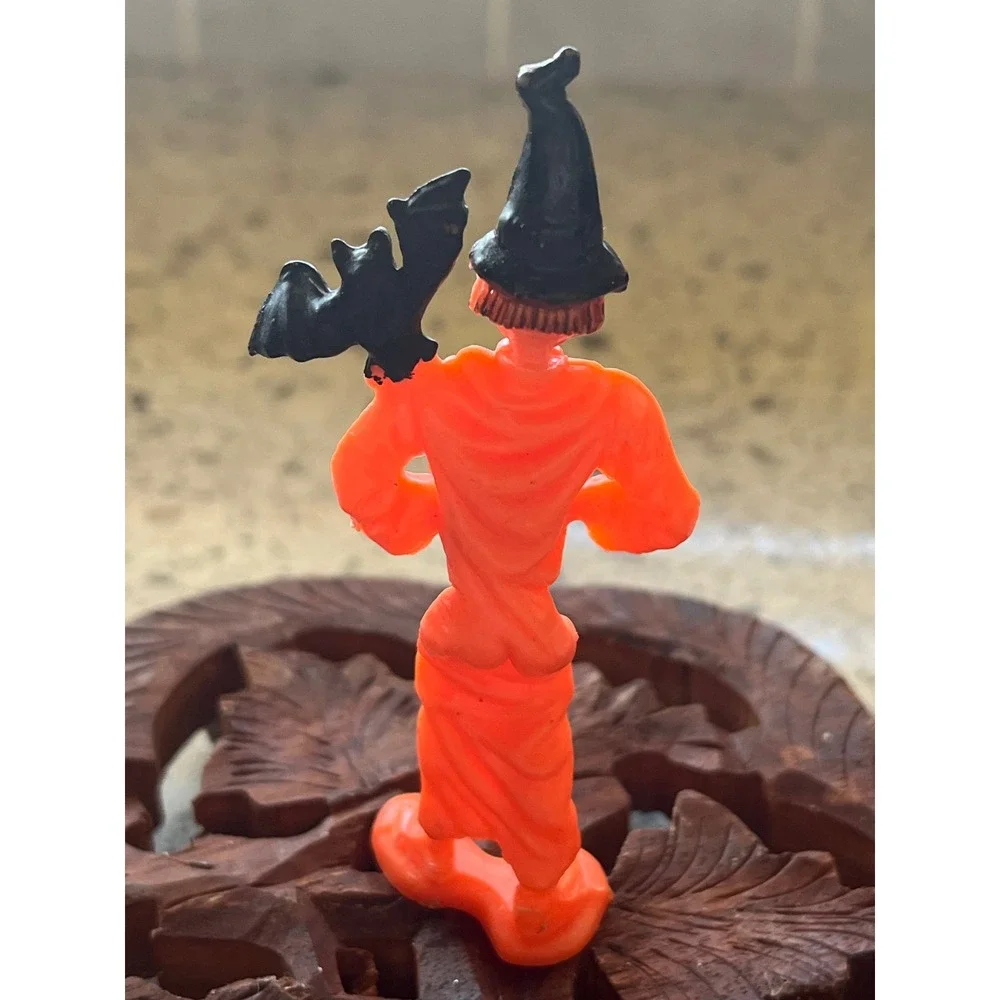 Vintage Halloween Witch Figurine Orange Plastic Bat Shoulder Spooky Decor Toy
